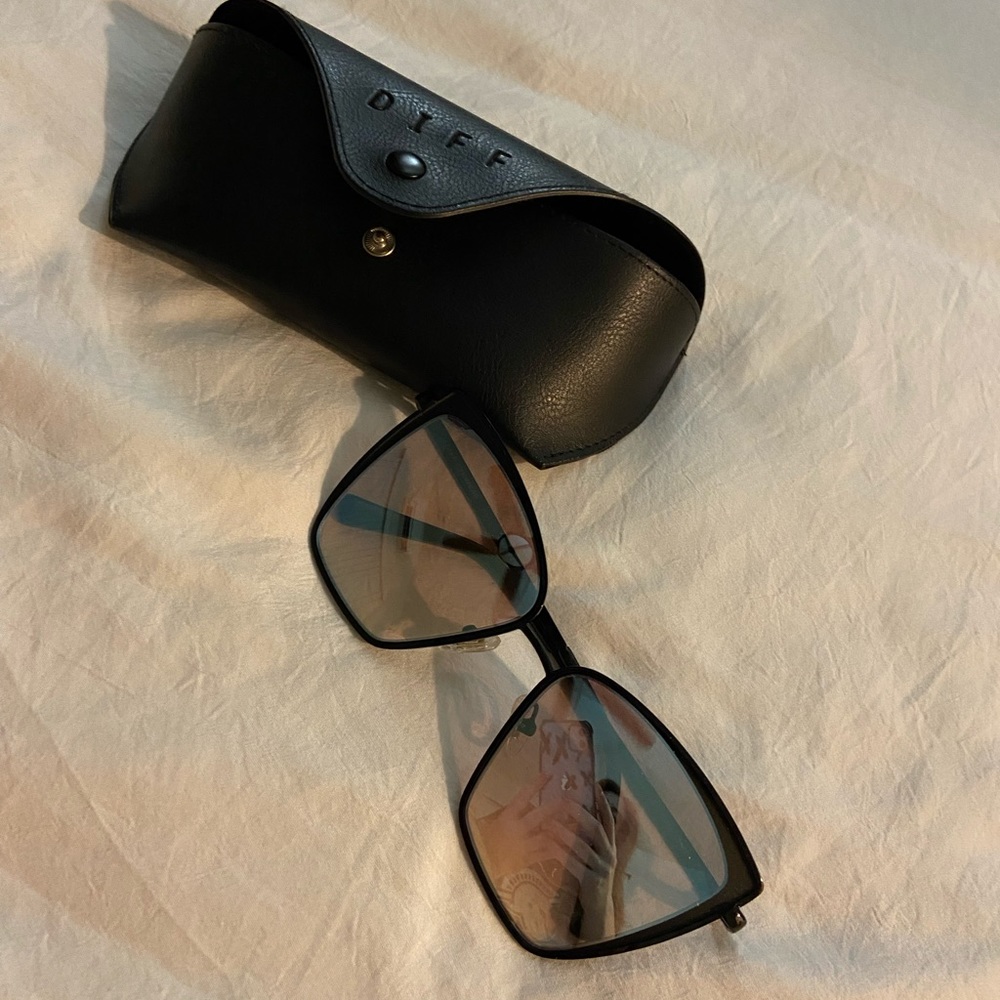 Diff Eyewear Oversized Sunglasses - image 3